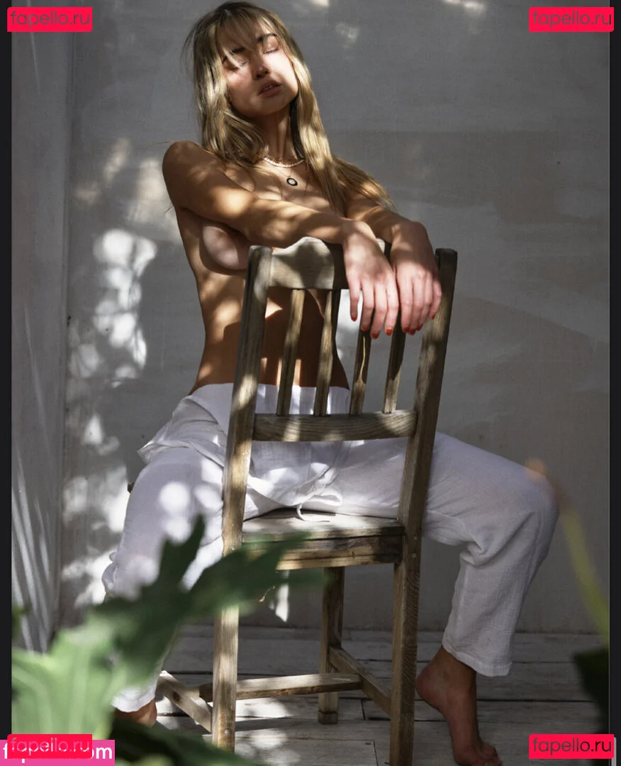 Larissa Schot Onlyfans Photo Gallery 