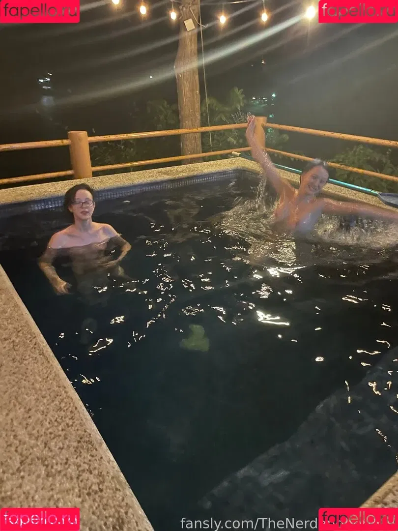 TheNerdandherBird Onlyfans Photo Gallery 