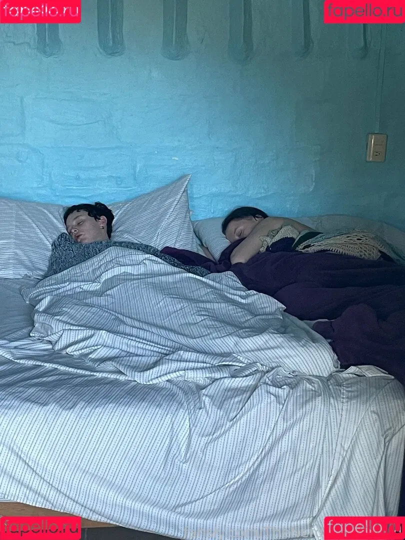TheNerdandherBird Onlyfans Photo Gallery 