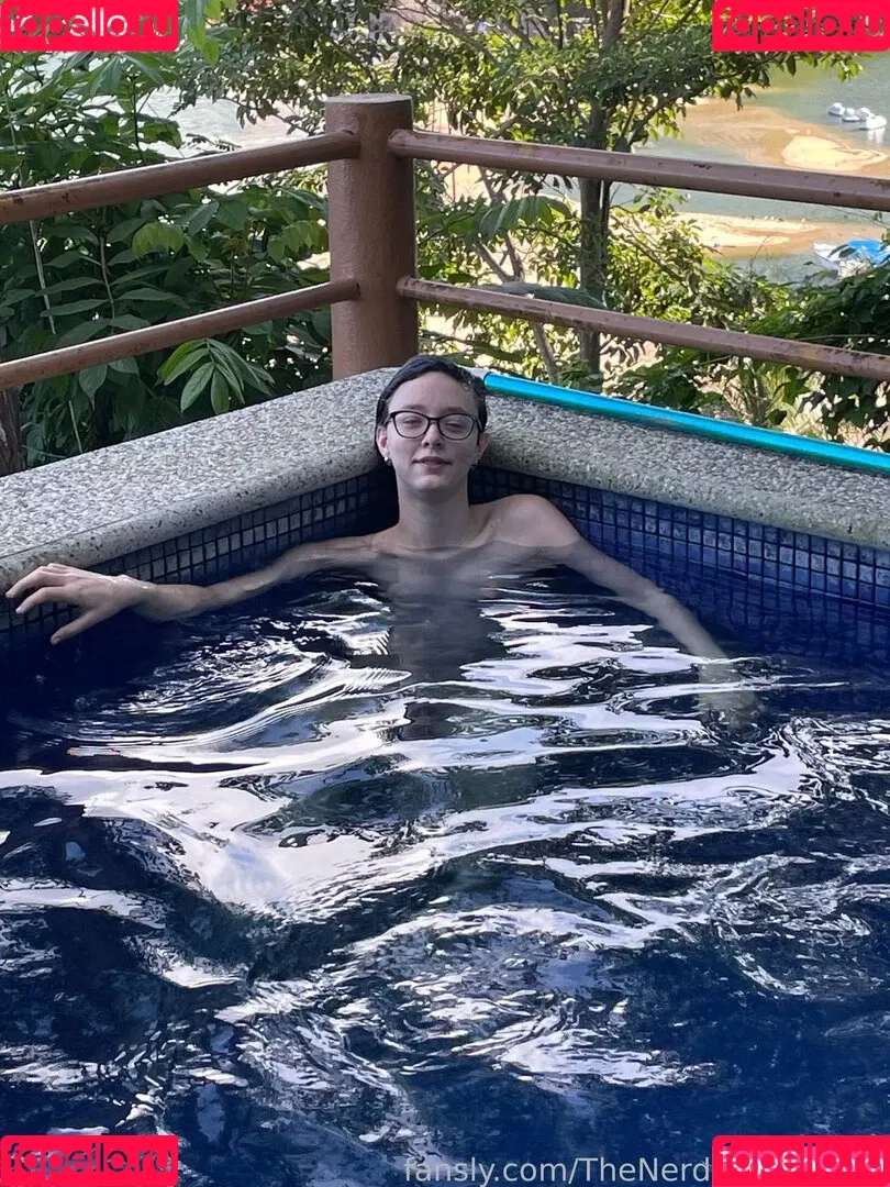 TheNerdandherBird Onlyfans Photo Gallery 