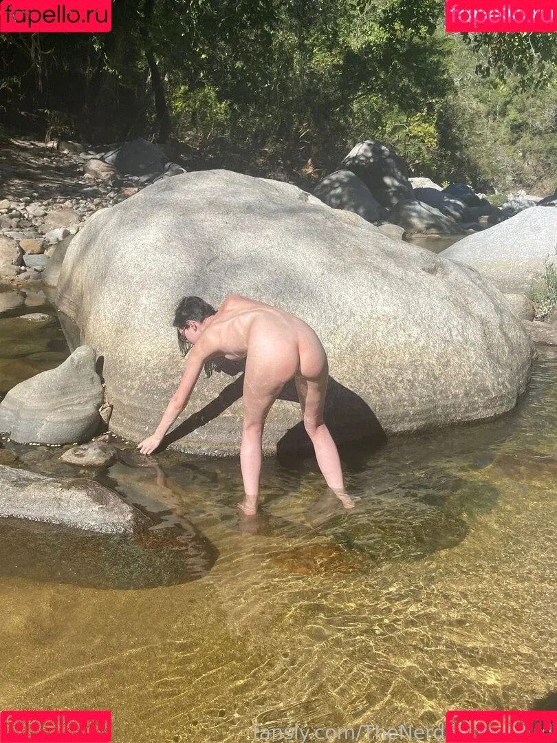 TheNerdandherBird Onlyfans Photo Gallery 