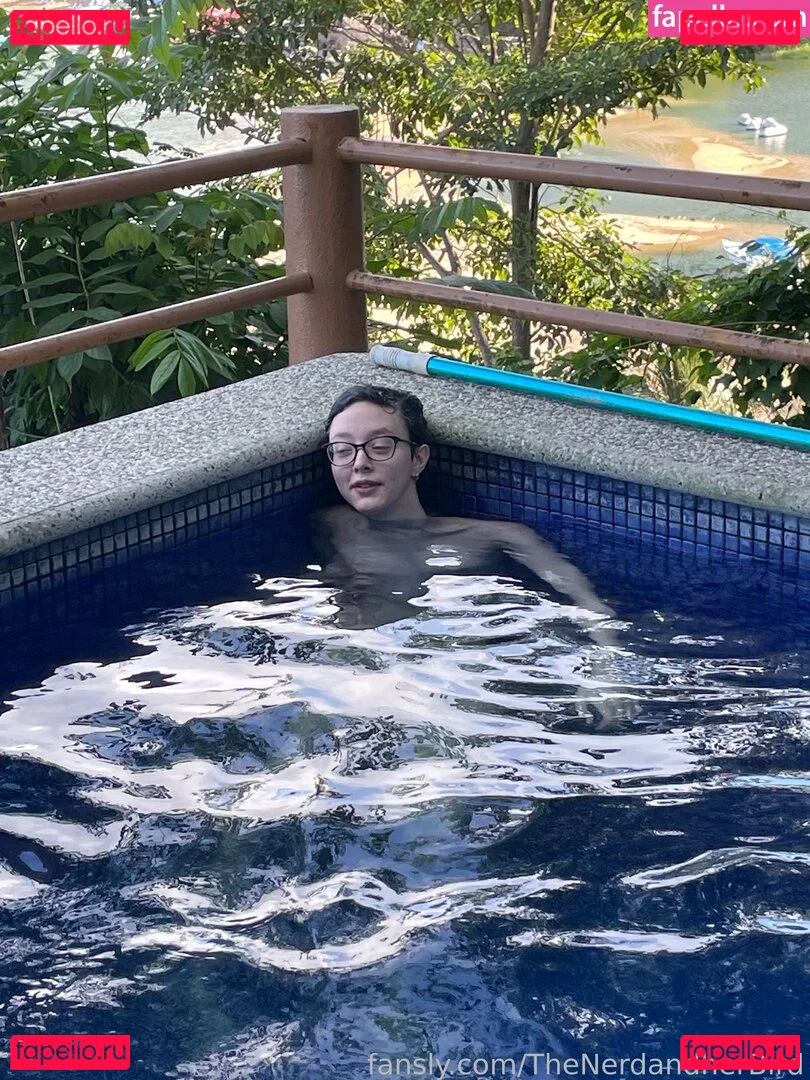 TheNerdandherBird Onlyfans Photo Gallery 