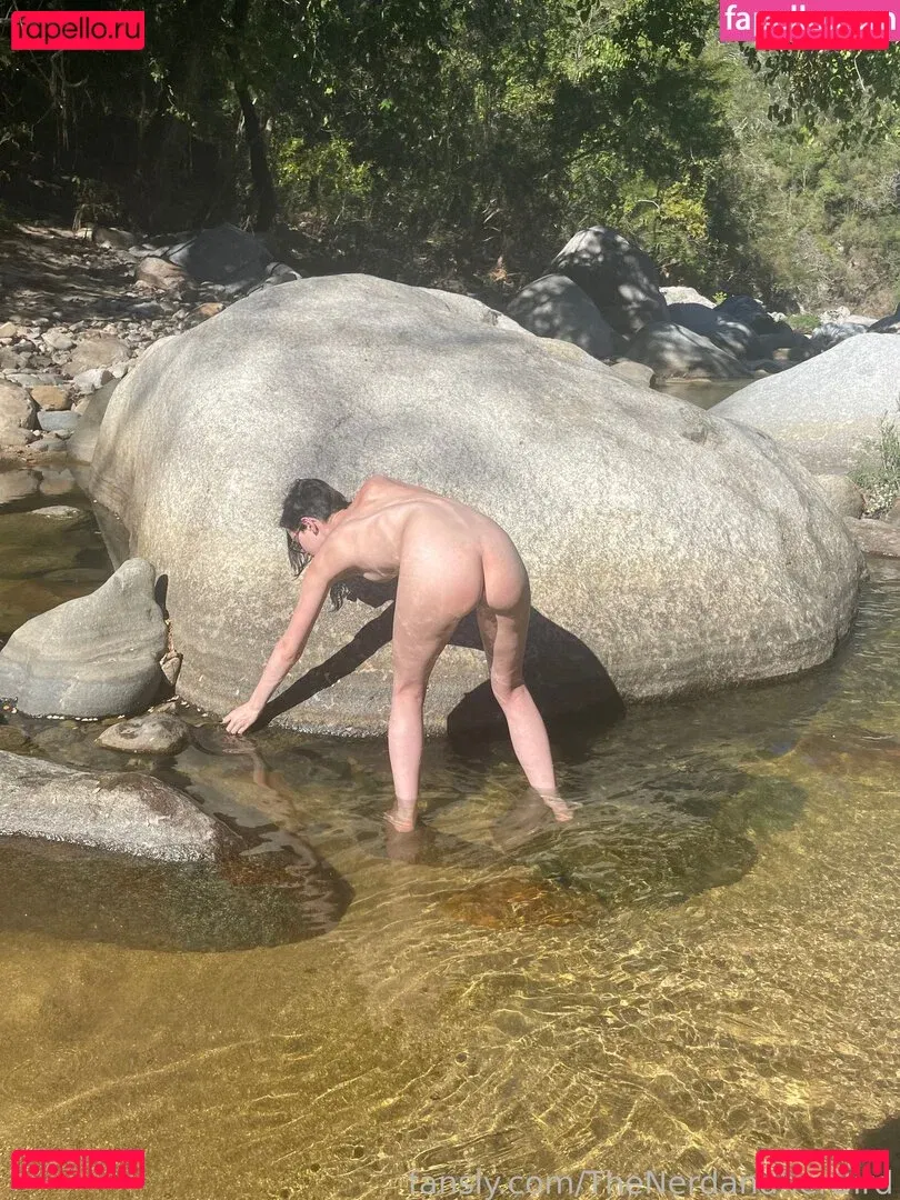 TheNerdandherBird Onlyfans Photo Gallery 