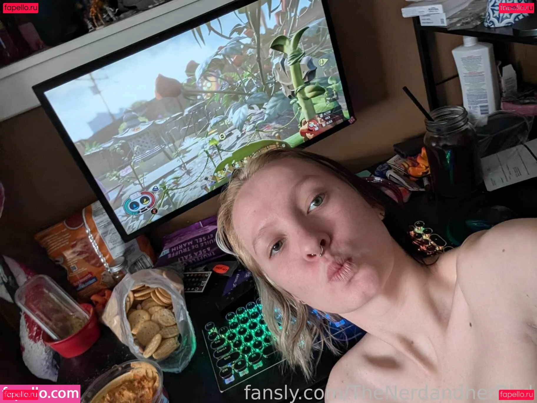 TheNerdandherBird Onlyfans Photo Gallery 