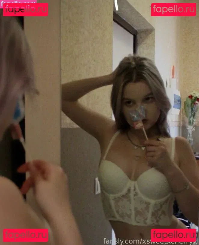 xsweetxcherryx Onlyfans Photo Gallery 