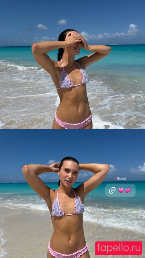 Hannah Meloche Nude Onlyfans Photo 19