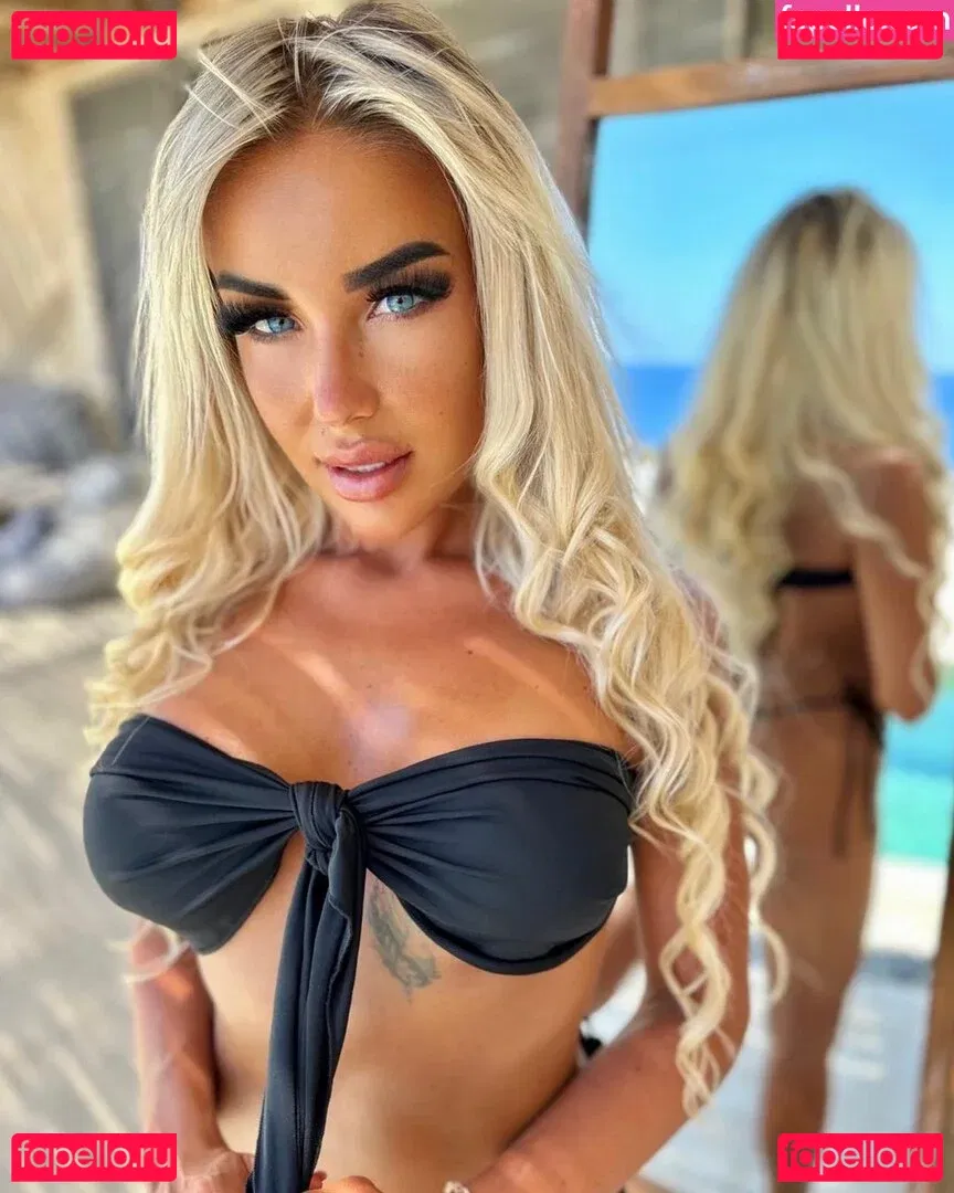 Lucy Sea Onlyfans Photo Gallery 