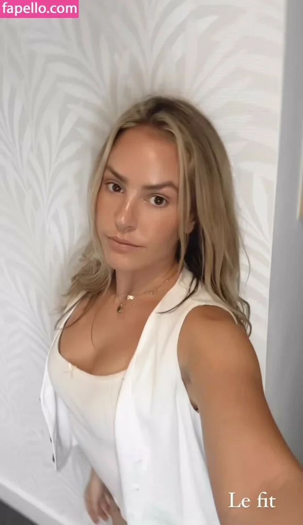 Mari Juliette Onlyfans Photo Gallery 