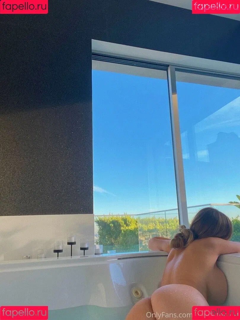 Ashley Tervort Onlyfans Photo Gallery 