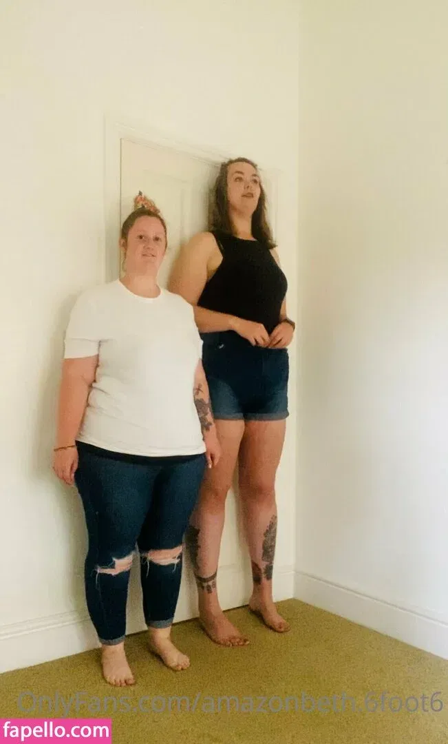 amazonbeth.6foot6 Onlyfans Photo Gallery 