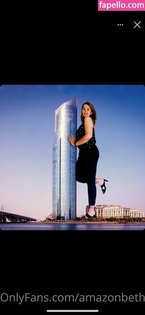 amazonbeth.6foot6 Onlyfans Photo Gallery 