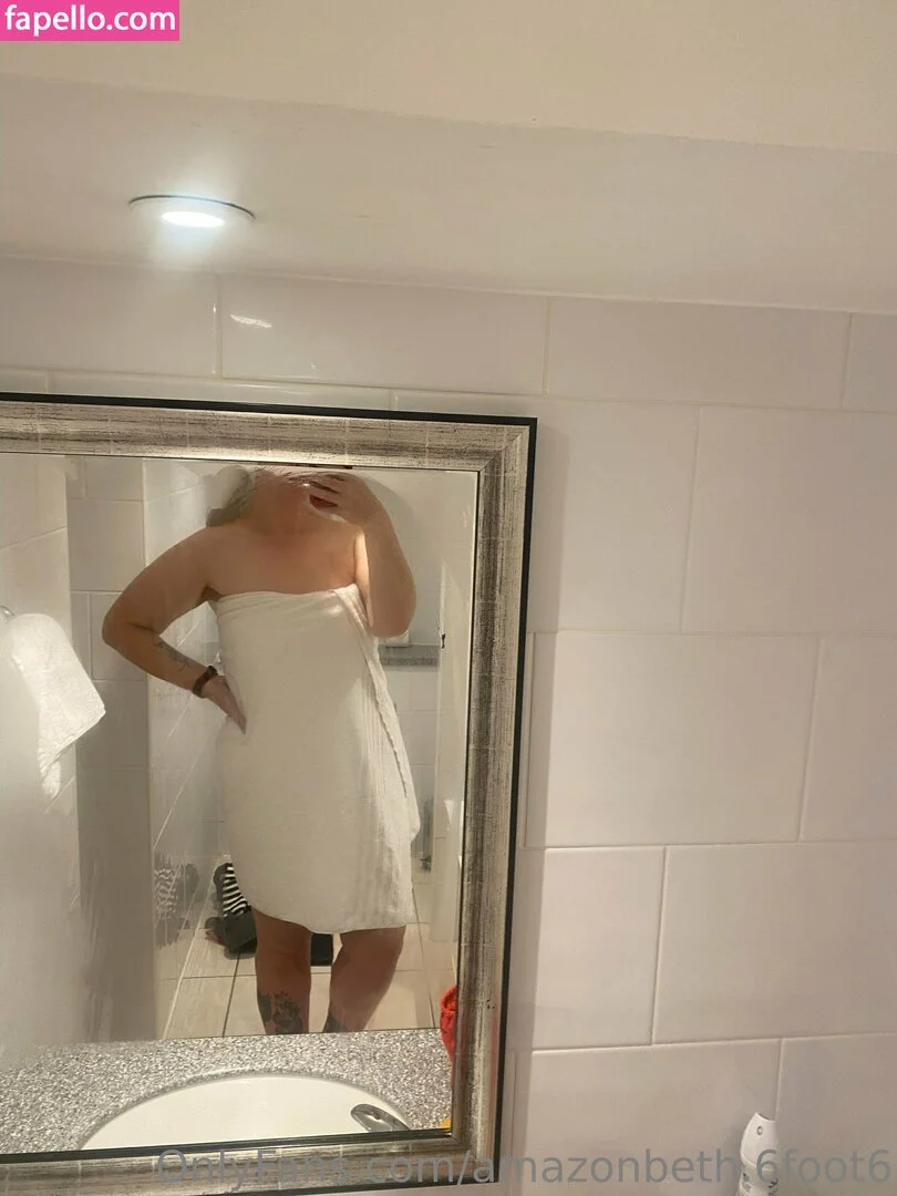 amazonbeth.6foot6 Onlyfans Photo Gallery 