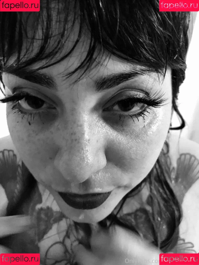 Spamqueen Spooky Cutie Onlyfans Photo Gallery 