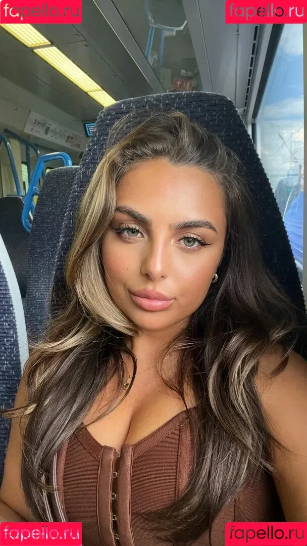 franditellaa Onlyfans Photo Gallery 