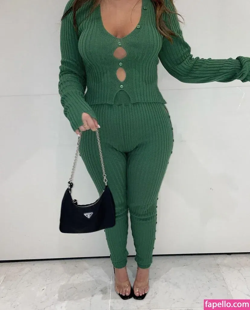 franditellaa Onlyfans Photo Gallery 