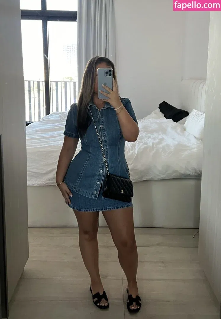 franditellaa Onlyfans Photo Gallery 