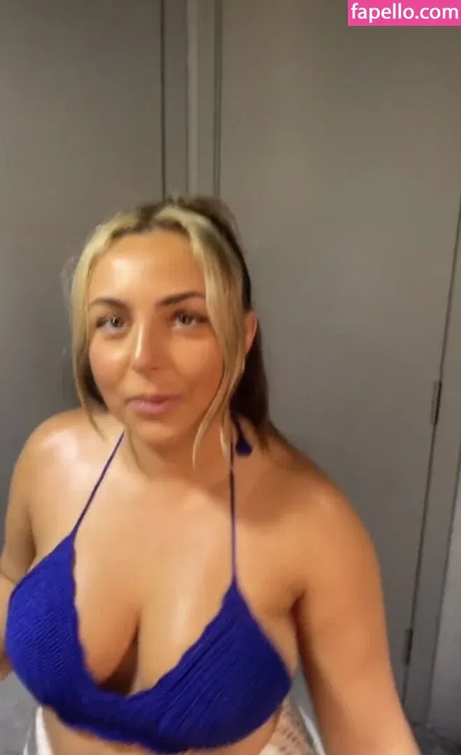 franditellaa Onlyfans Photo Gallery 