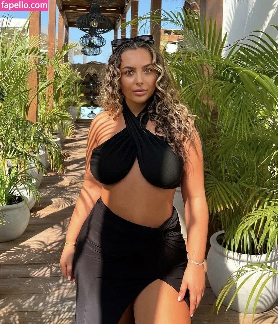 franditellaa Onlyfans Photo Gallery 