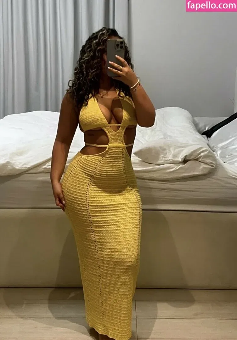 franditellaa Onlyfans Photo Gallery 