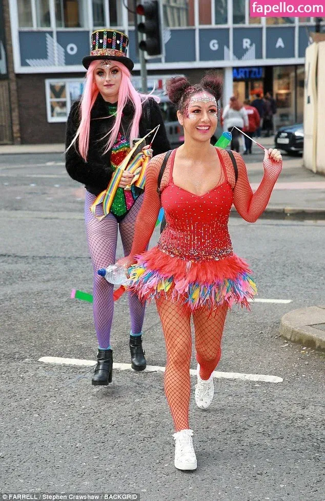 Hayley Tamaddon Onlyfans Photo Gallery 