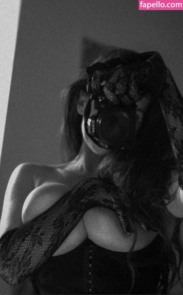 Swallowyoudown Onlyfans Photo Gallery 