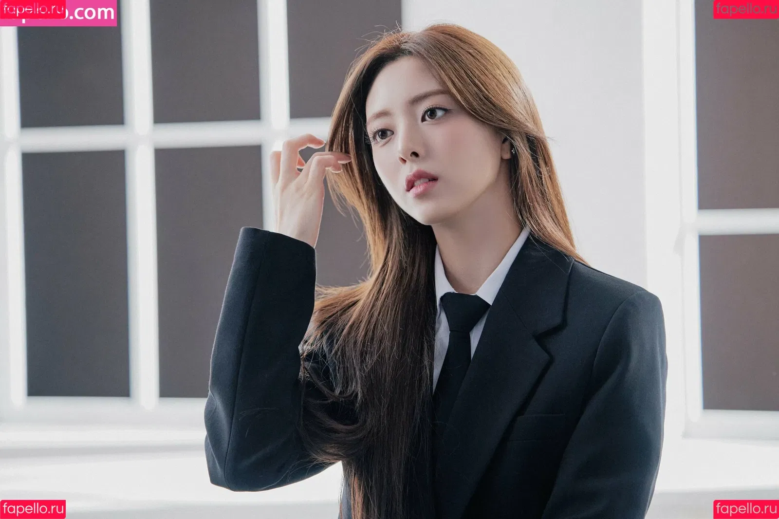 Yuna - ITZY (유나, Shin Yu Na) Onlyfans Photo Gallery 