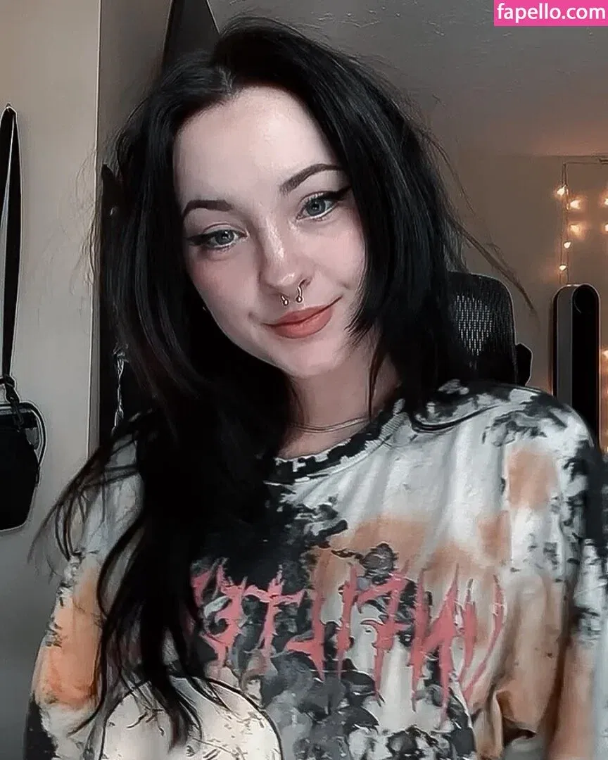 thatwolfbaby Onlyfans Photo Gallery 