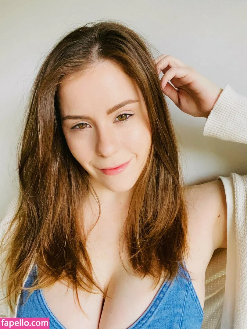 Niniskya Onlyfans Photo Gallery 