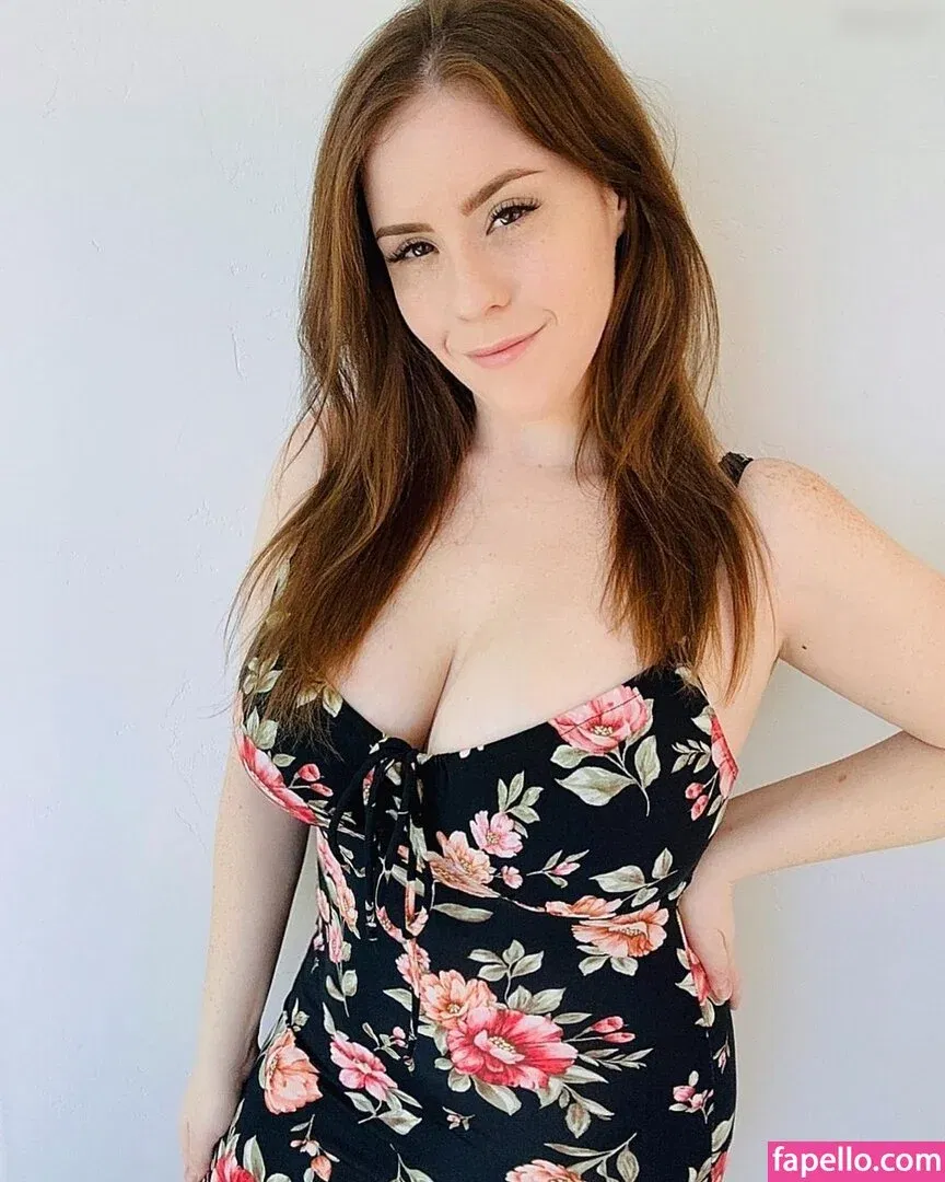 Niniskya Onlyfans Photo Gallery 