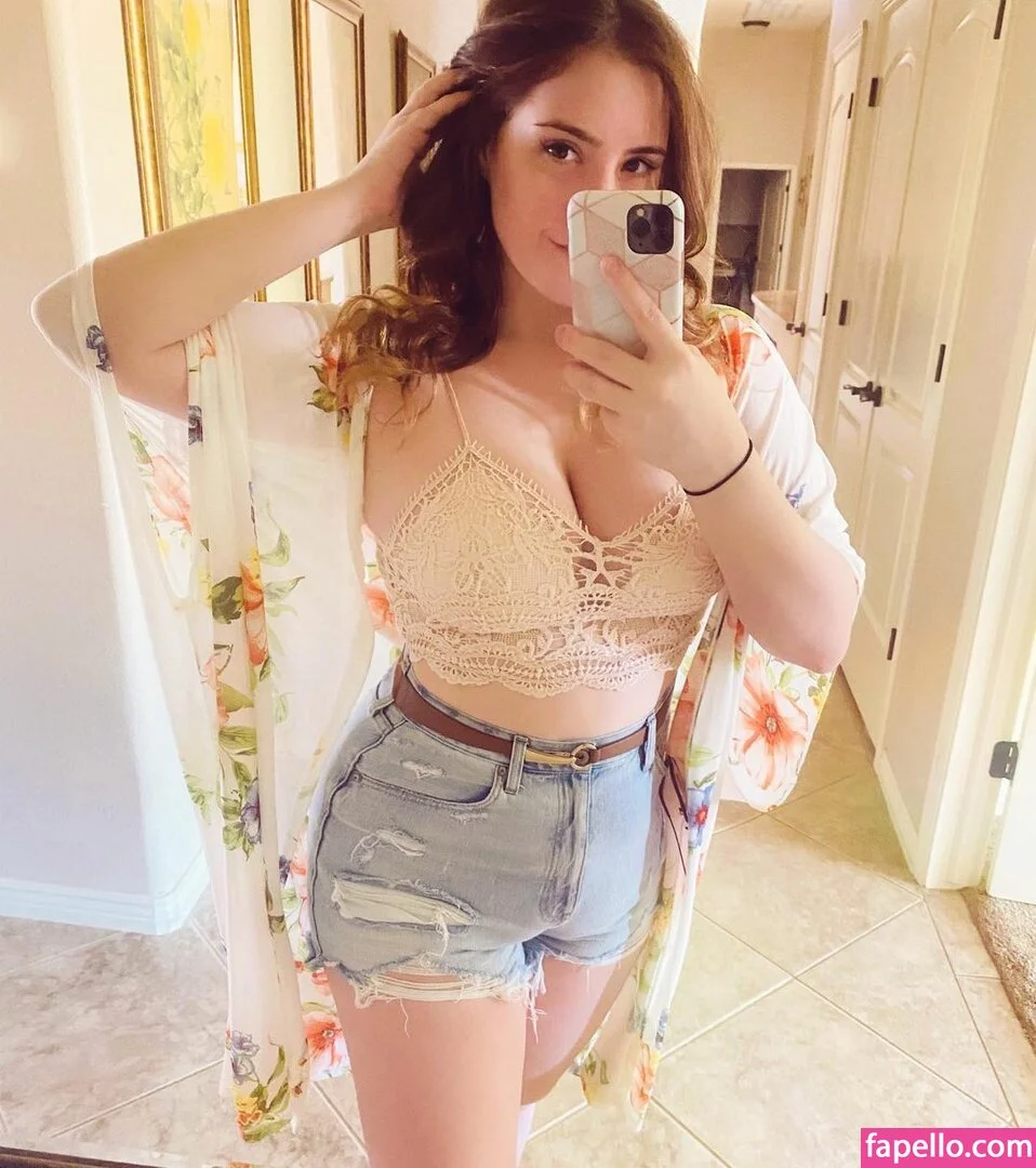 Niniskya Onlyfans Photo Gallery 