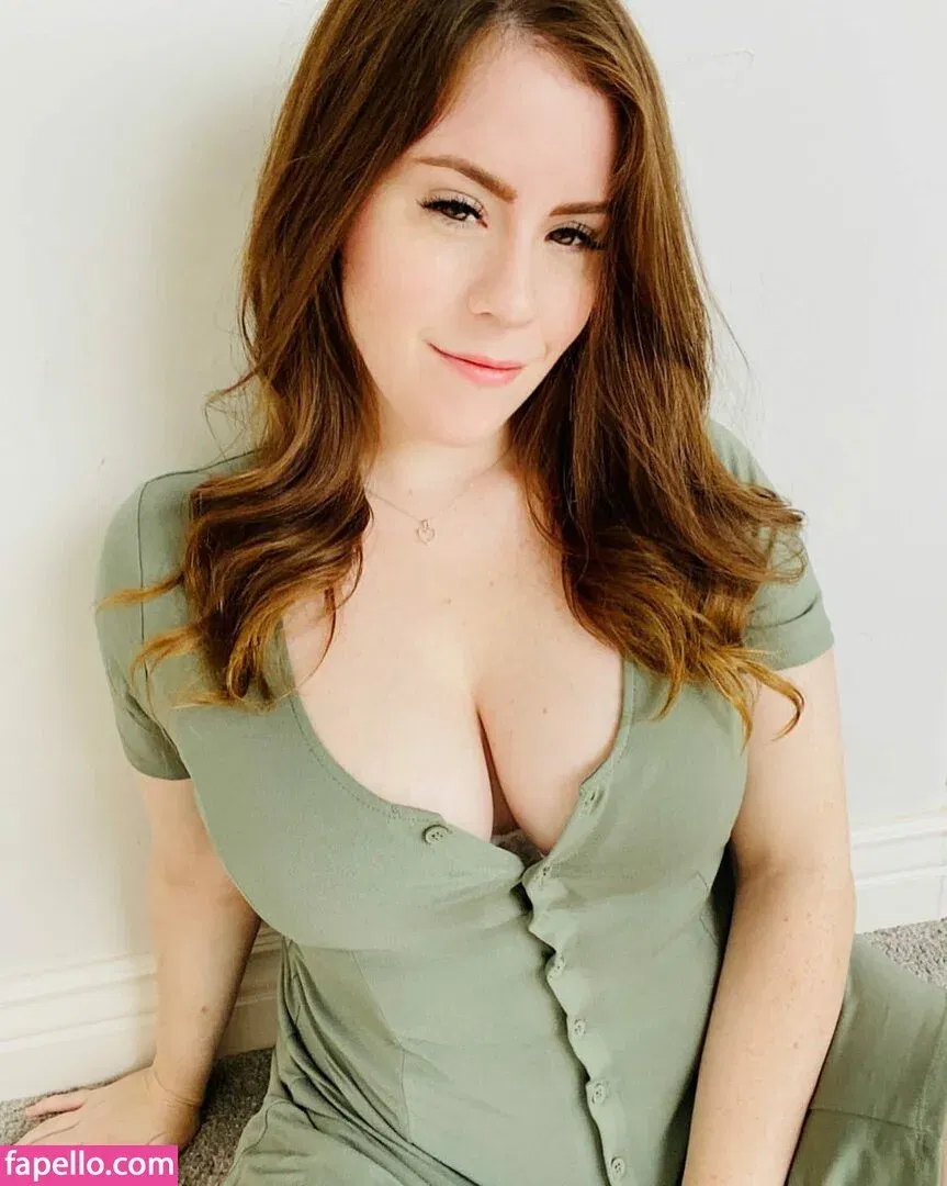 Niniskya Onlyfans Photo Gallery 