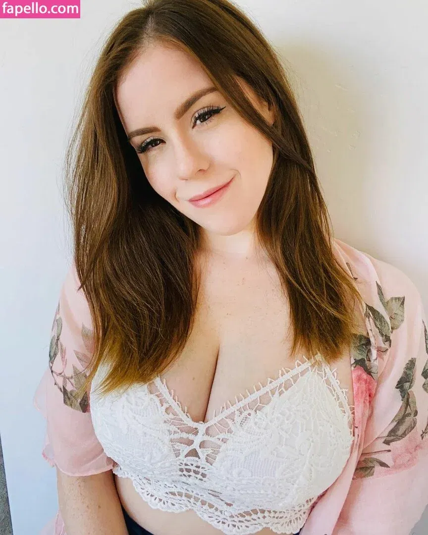 Niniskya Onlyfans Photo Gallery 