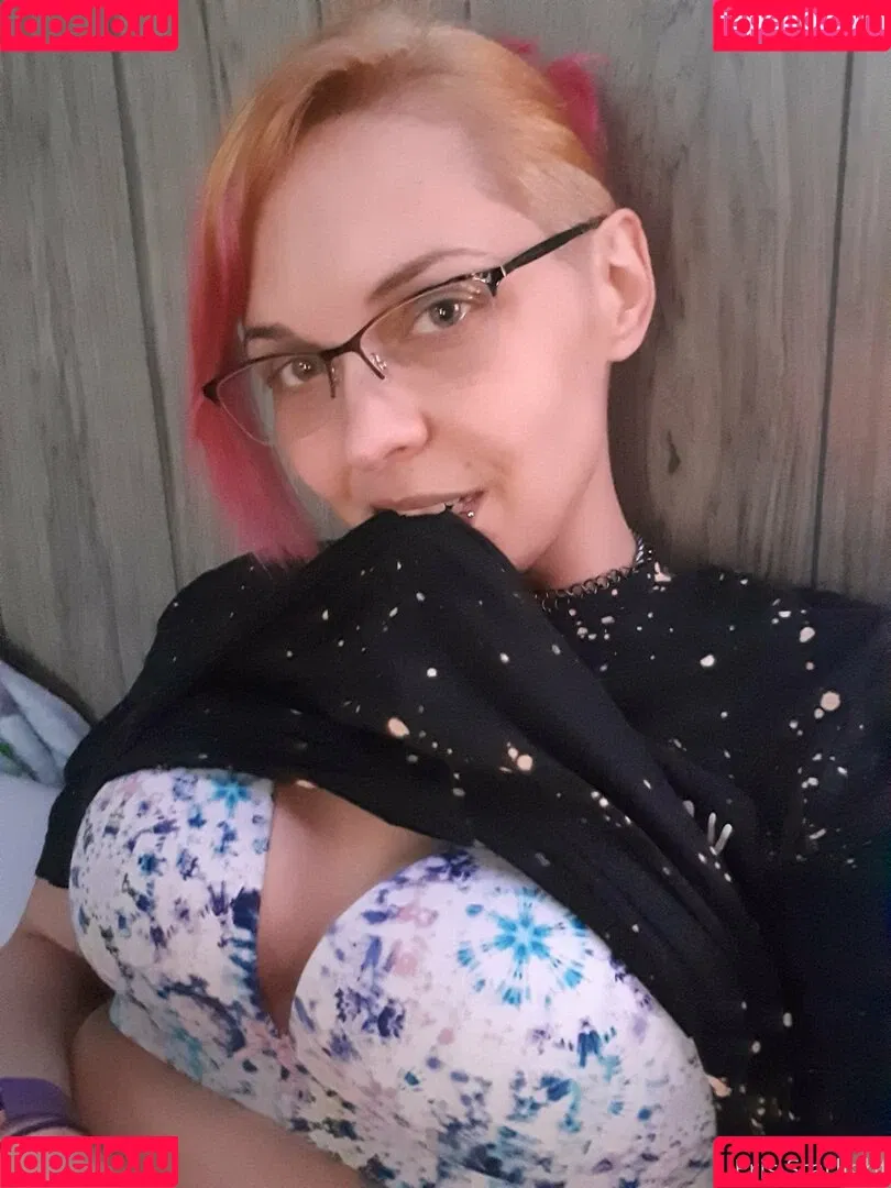 wyldestardust Onlyfans Photo Gallery 