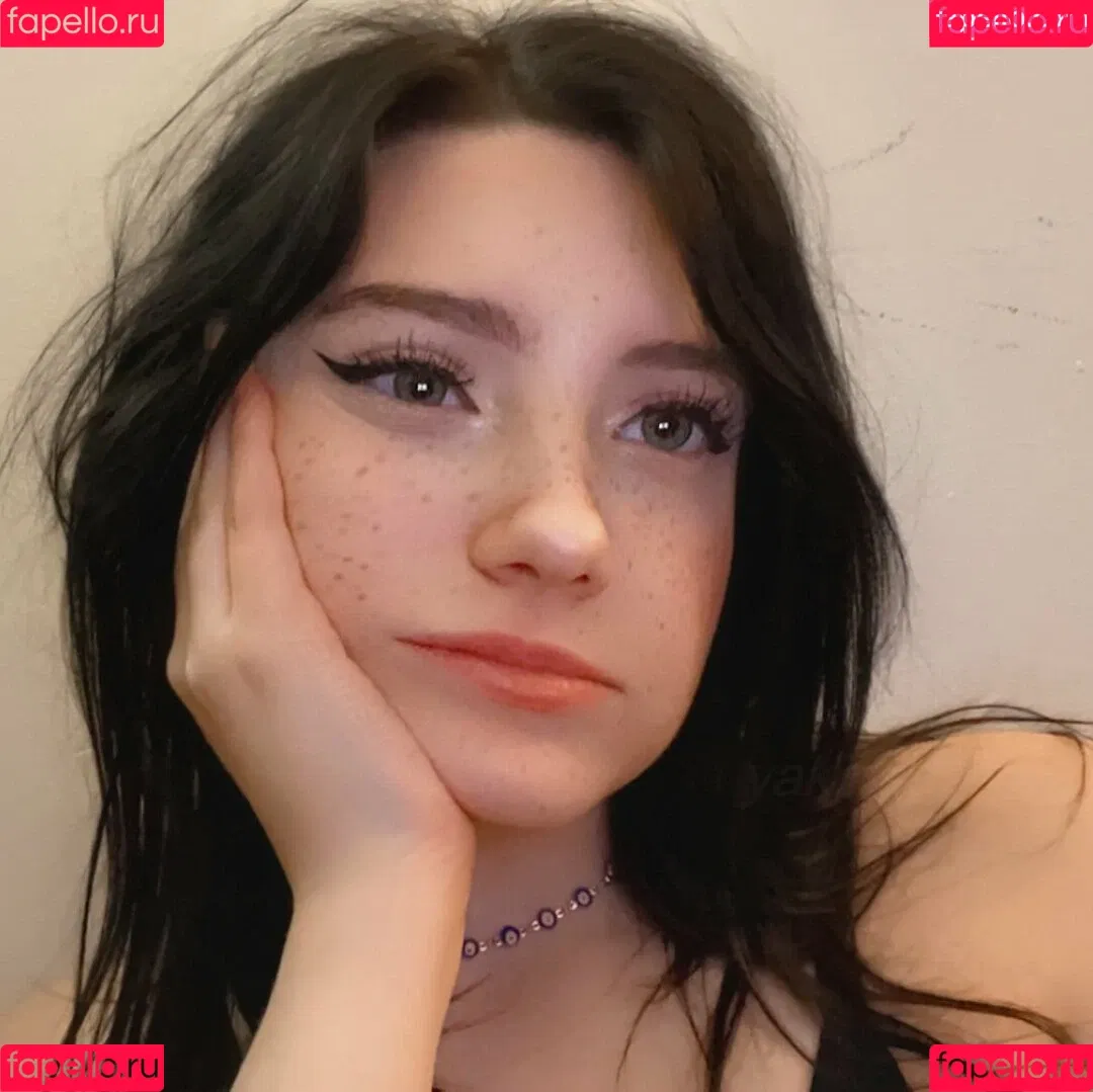 Yakirisu Onlyfans Photo Gallery 