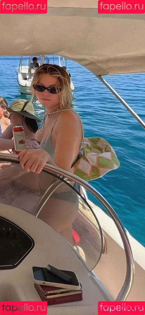 Milly Alcock Onlyfans Photo Gallery 