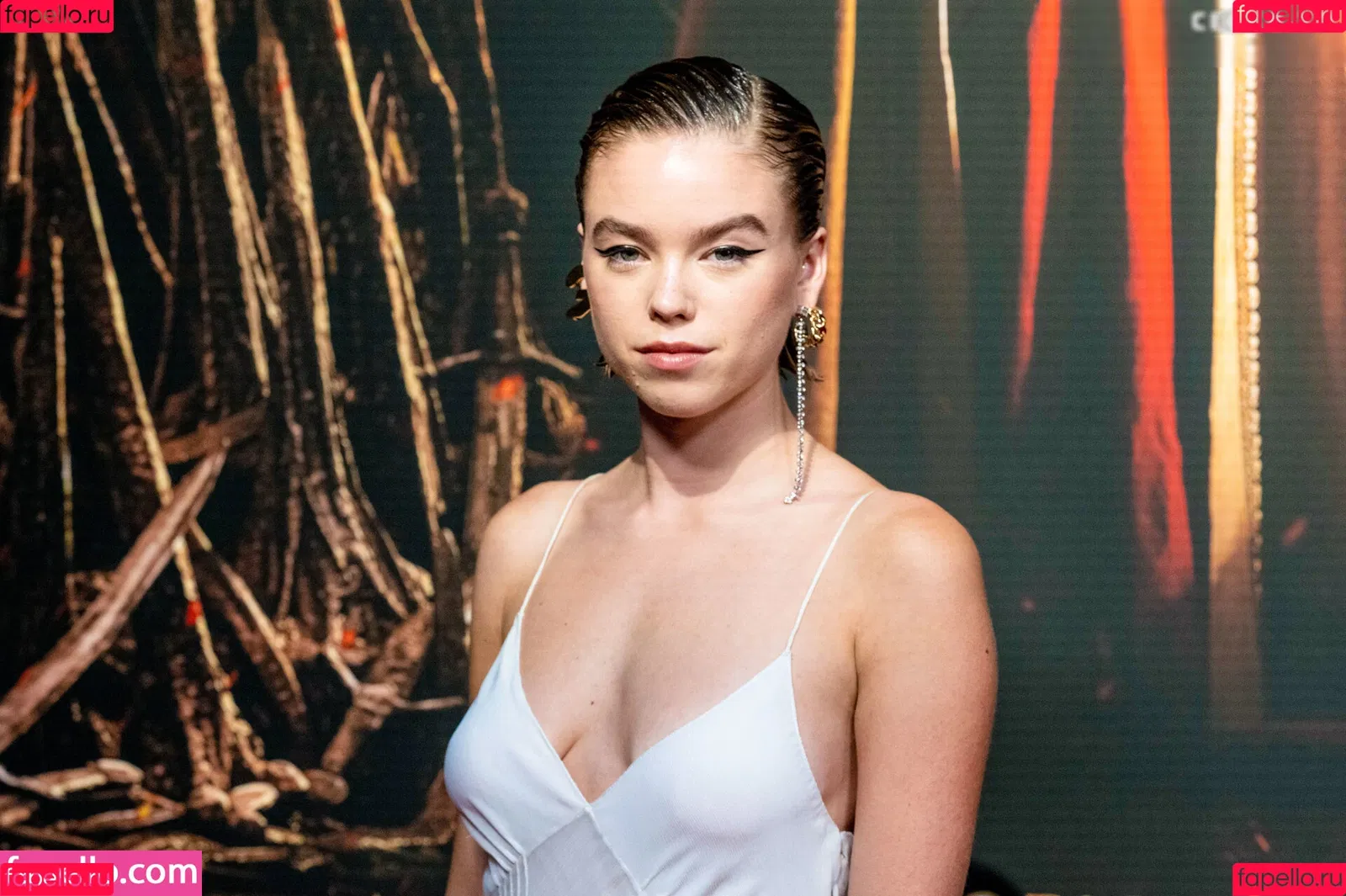 Milly Alcock Onlyfans Photo Gallery 