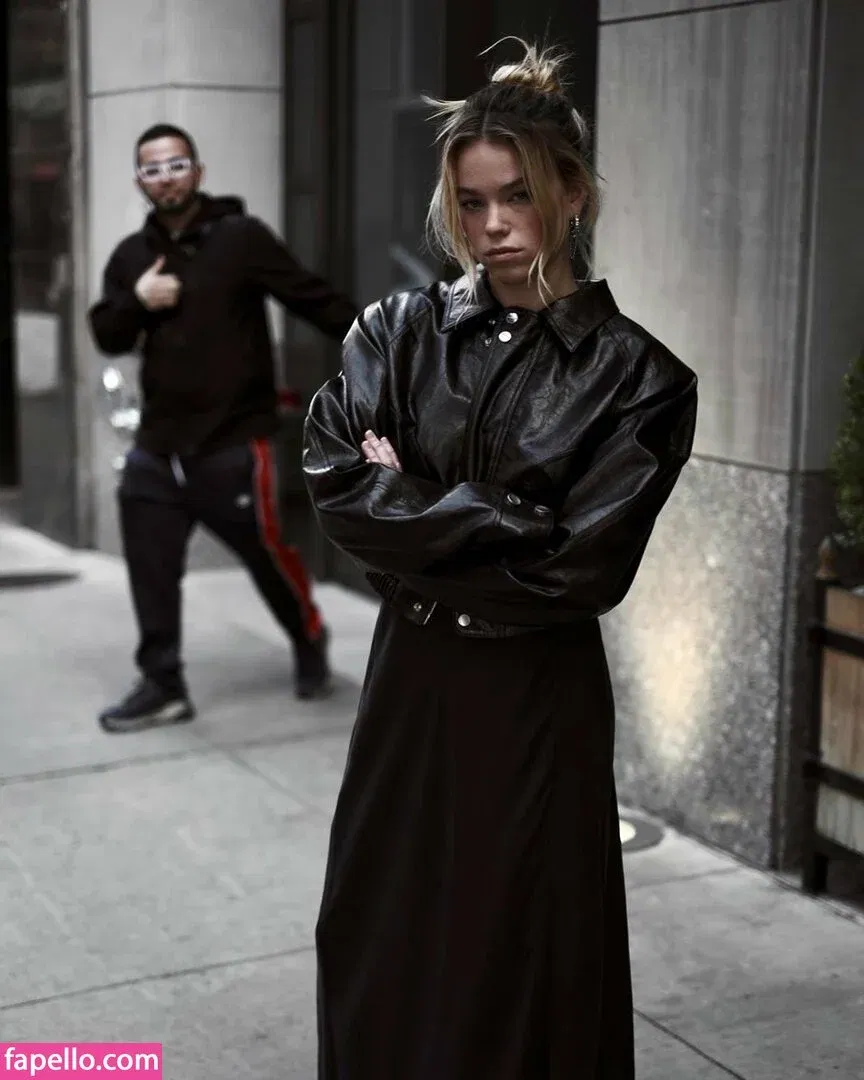 Milly Alcock Onlyfans Photo Gallery 