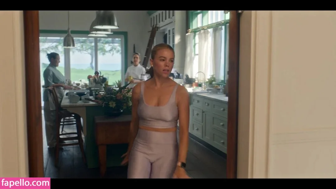 Milly Alcock Onlyfans Photo Gallery 