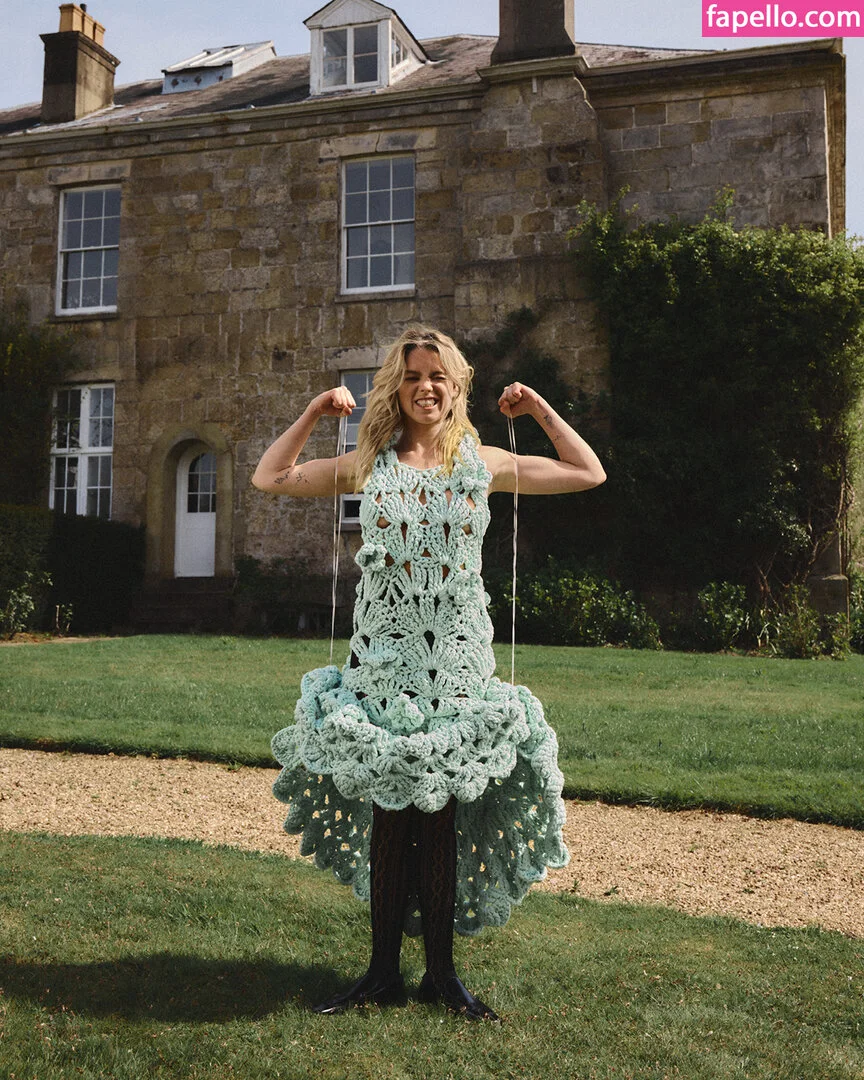 Milly Alcock Onlyfans Photo Gallery 