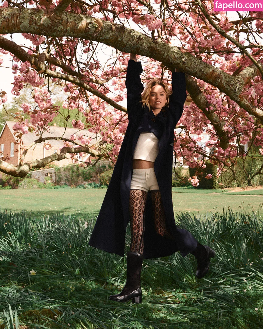 Milly Alcock Onlyfans Photo Gallery 