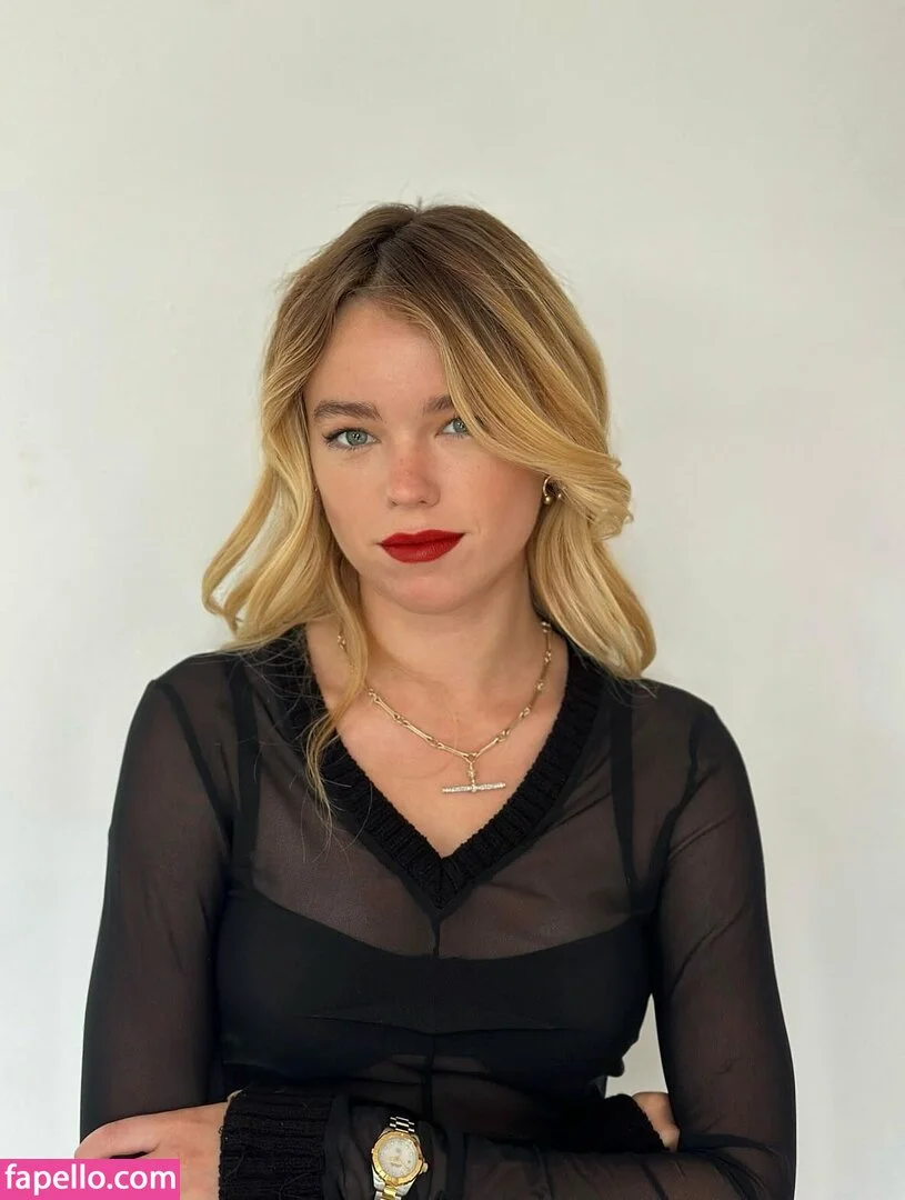 Milly Alcock Onlyfans Photo Gallery 