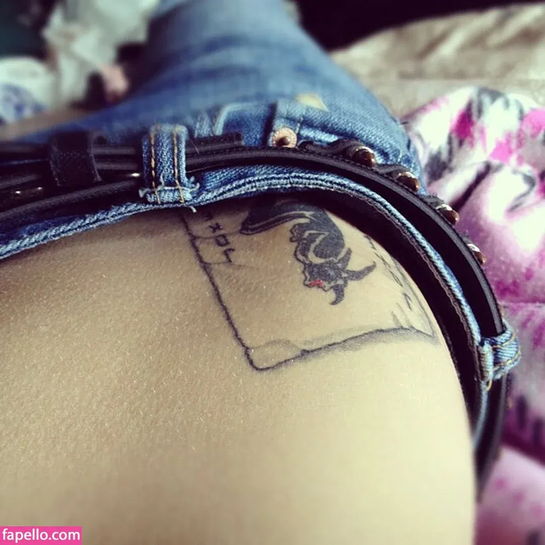 Gianna.Frankenstein Onlyfans Photo Gallery 