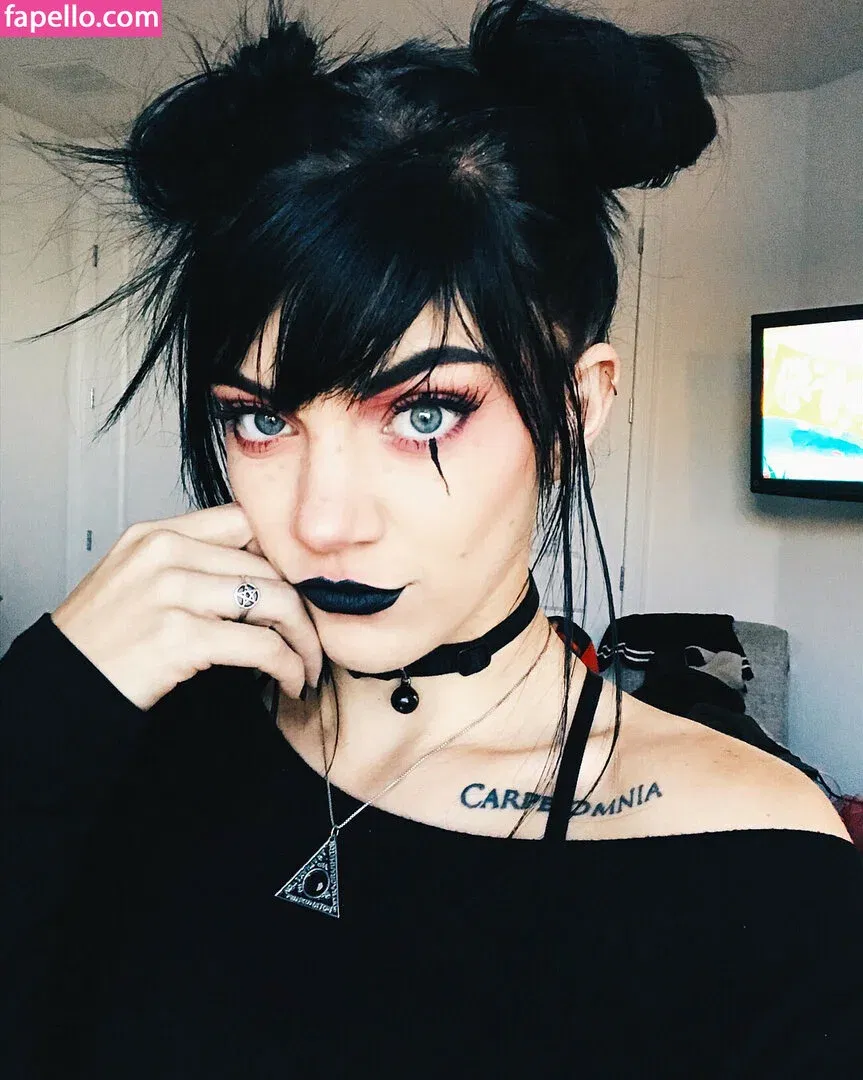 Gianna.Frankenstein Onlyfans Photo Gallery 