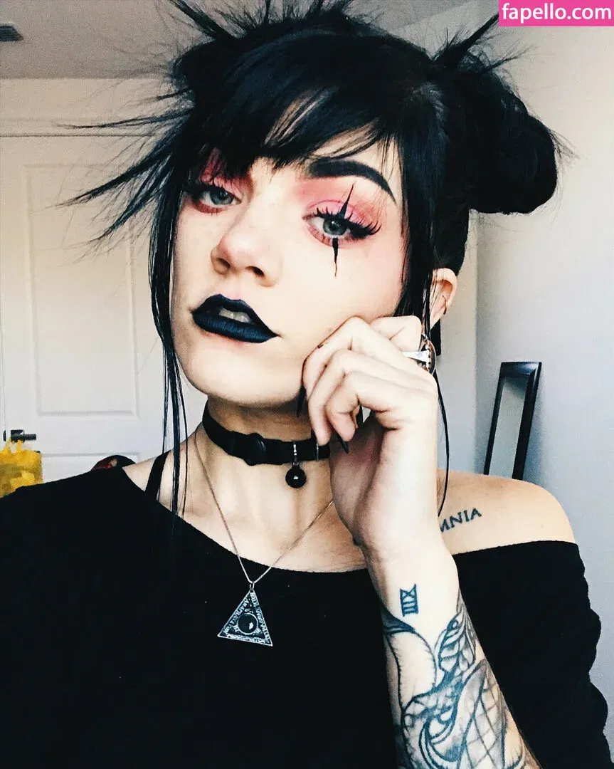 Gianna.Frankenstein Onlyfans Photo Gallery 