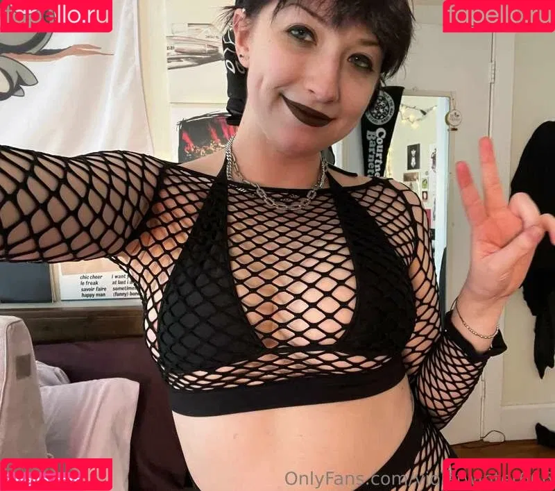 VioletWinter666 Onlyfans Photo Gallery 