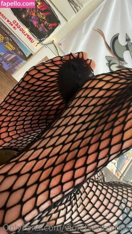 VioletWinter666 Onlyfans Photo Gallery 