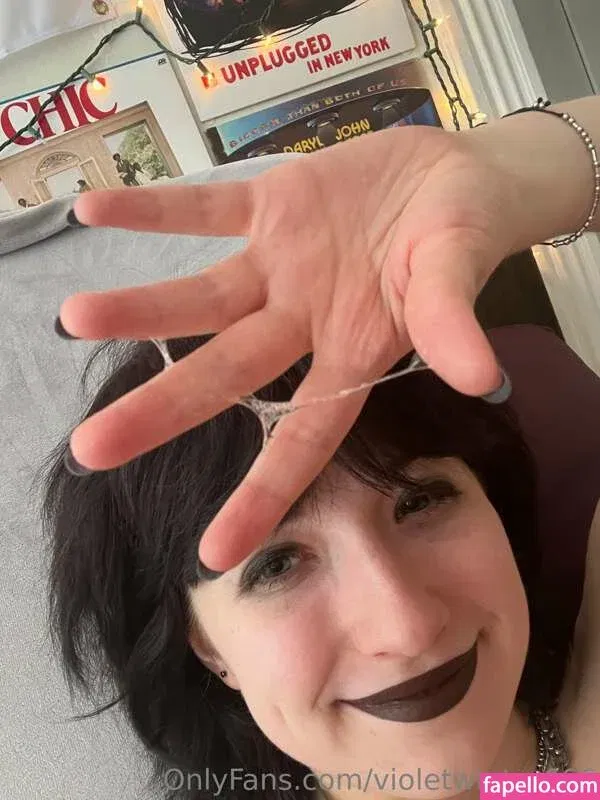 VioletWinter666 Onlyfans Photo Gallery 