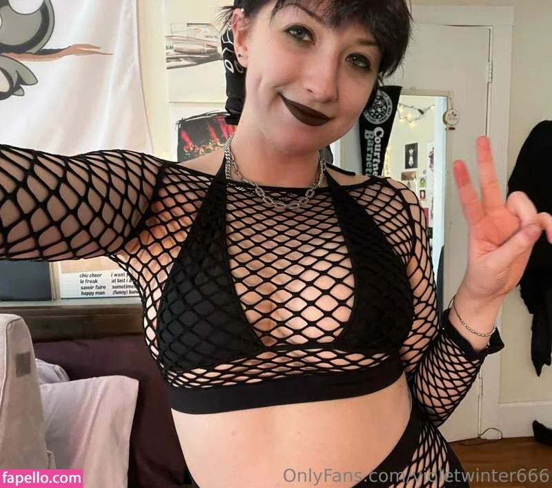 VioletWinter666 Onlyfans Photo Gallery 