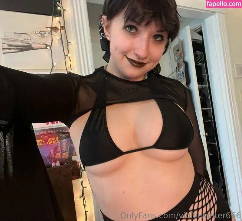 VioletWinter666 Onlyfans Photo Gallery 