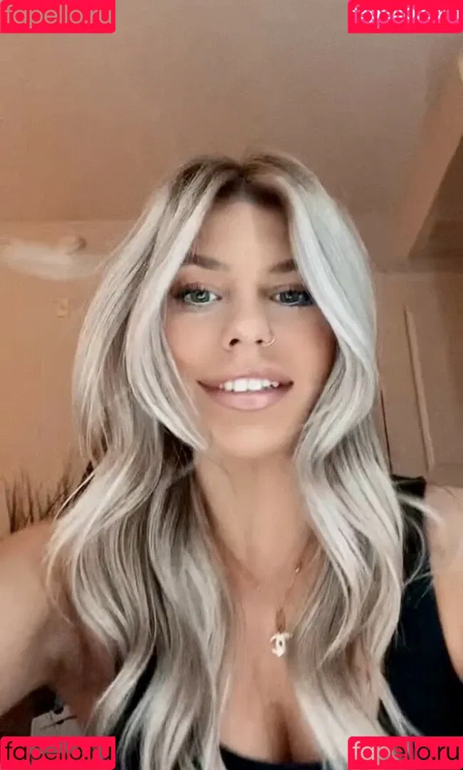 kyliefoland Onlyfans Photo Gallery 